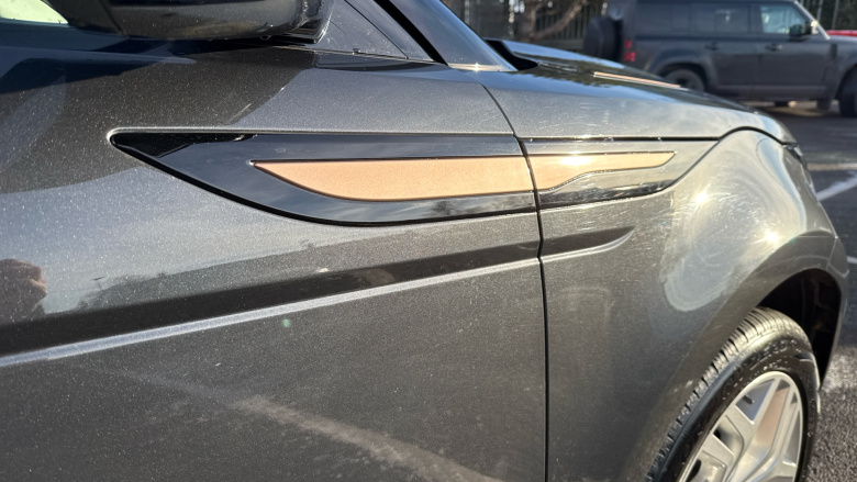 Land Rover Range Rover Evoque 1.5 P300e R-Dynamic SE 5dr Auto Hatchback